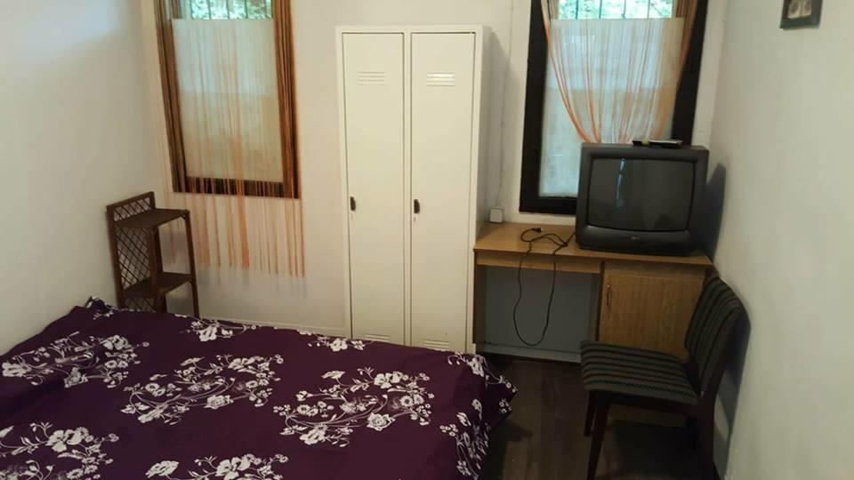 Hostel Belgrade Shungit Dragana Jeftica Br 10 Ngoại thất bức ảnh