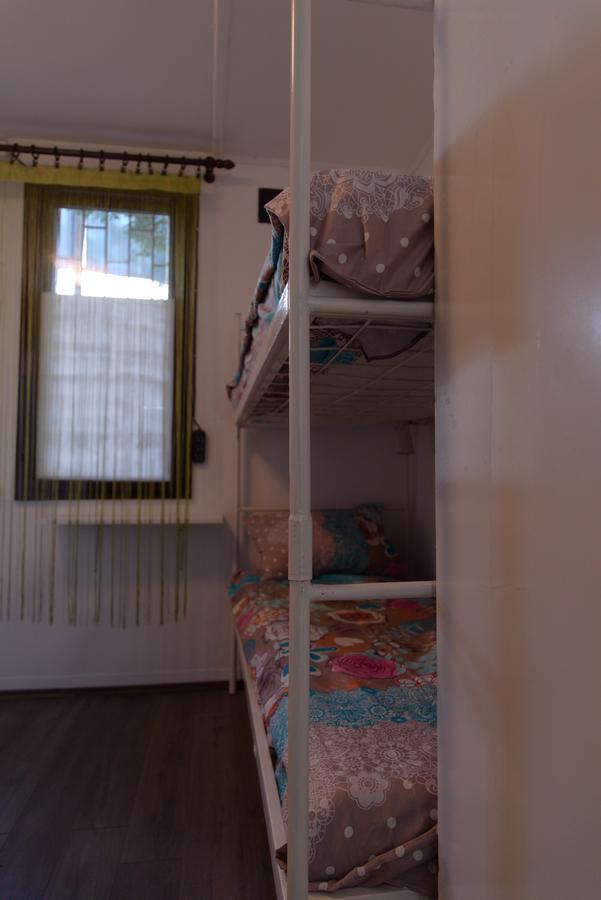 Hostel Belgrade Shungit Dragana Jeftica Br 10 Ngoại thất bức ảnh