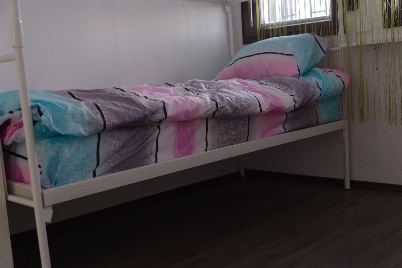 Hostel Belgrade Shungit Dragana Jeftica Br 10 Ngoại thất bức ảnh